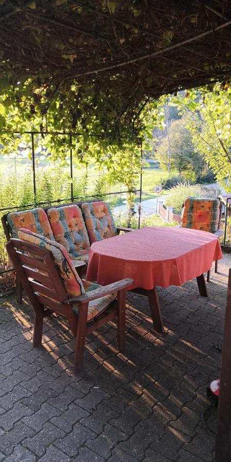Ferienhaus Am Bach Mit Grossem Garten Deuerling Экстерьер фото